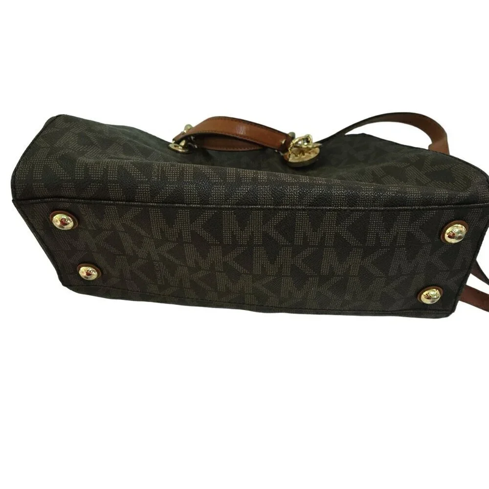 Michael Michael Kors Signature Coated Canvas Medium Cynthia Tote Designer Bag